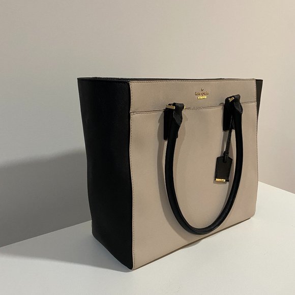 Kate Spade Tote Purse - Picture 1 of 5